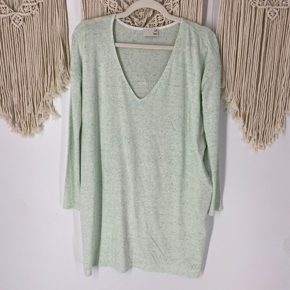 Aritzia Dresses & Skirts - Wilfred Free Gail Heather Long Sleeve V-Neck Dress
